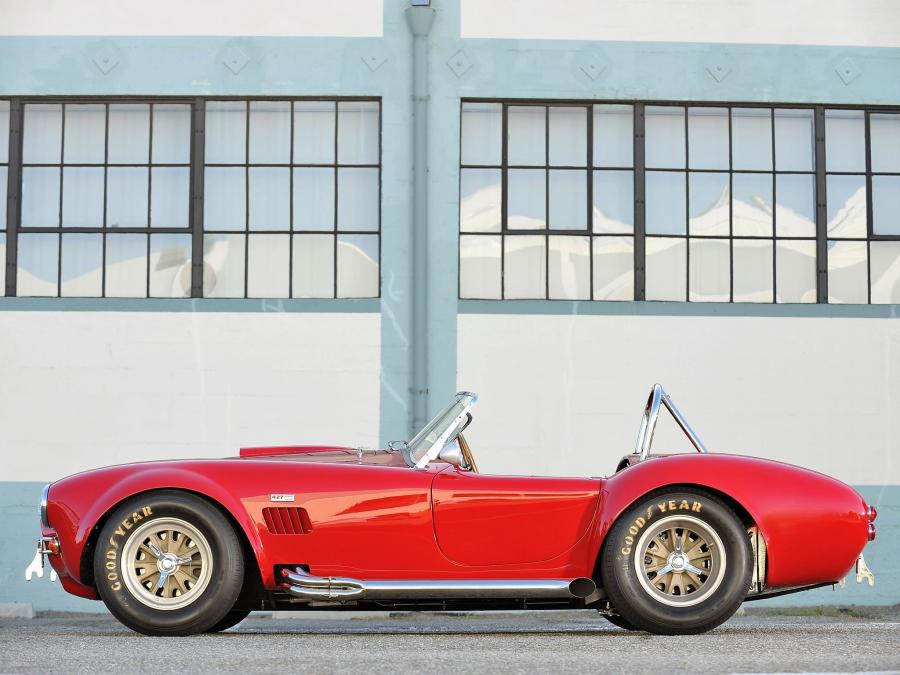 AC Cobra (Mk III) 1965 года  (фото 9 из 21)